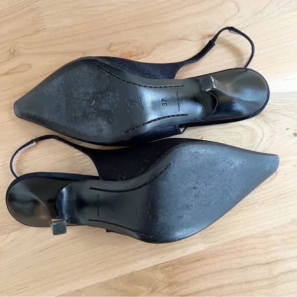 Louis Vuitton Slingback Pumps - Picture 9 of 11